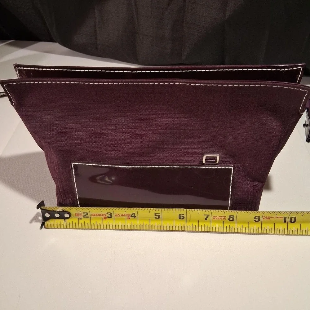 Womens Estee Lauder purple/ cranberry color makeup bag new beautiful color
